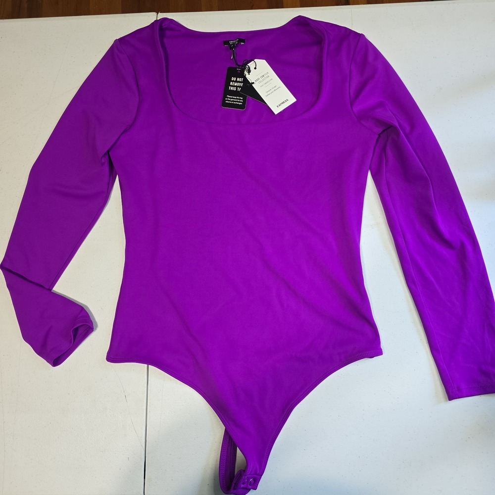 Express Women's Plum Long Sleeve Square Neck Cutout Bodysuit Sz M NWT